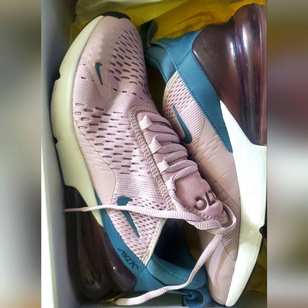 Nike W AirMax 270